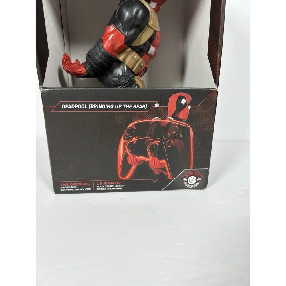 Cable Guys Marvel Deadpool Bringing Up The Rear Phone Controller Holder w/ Box